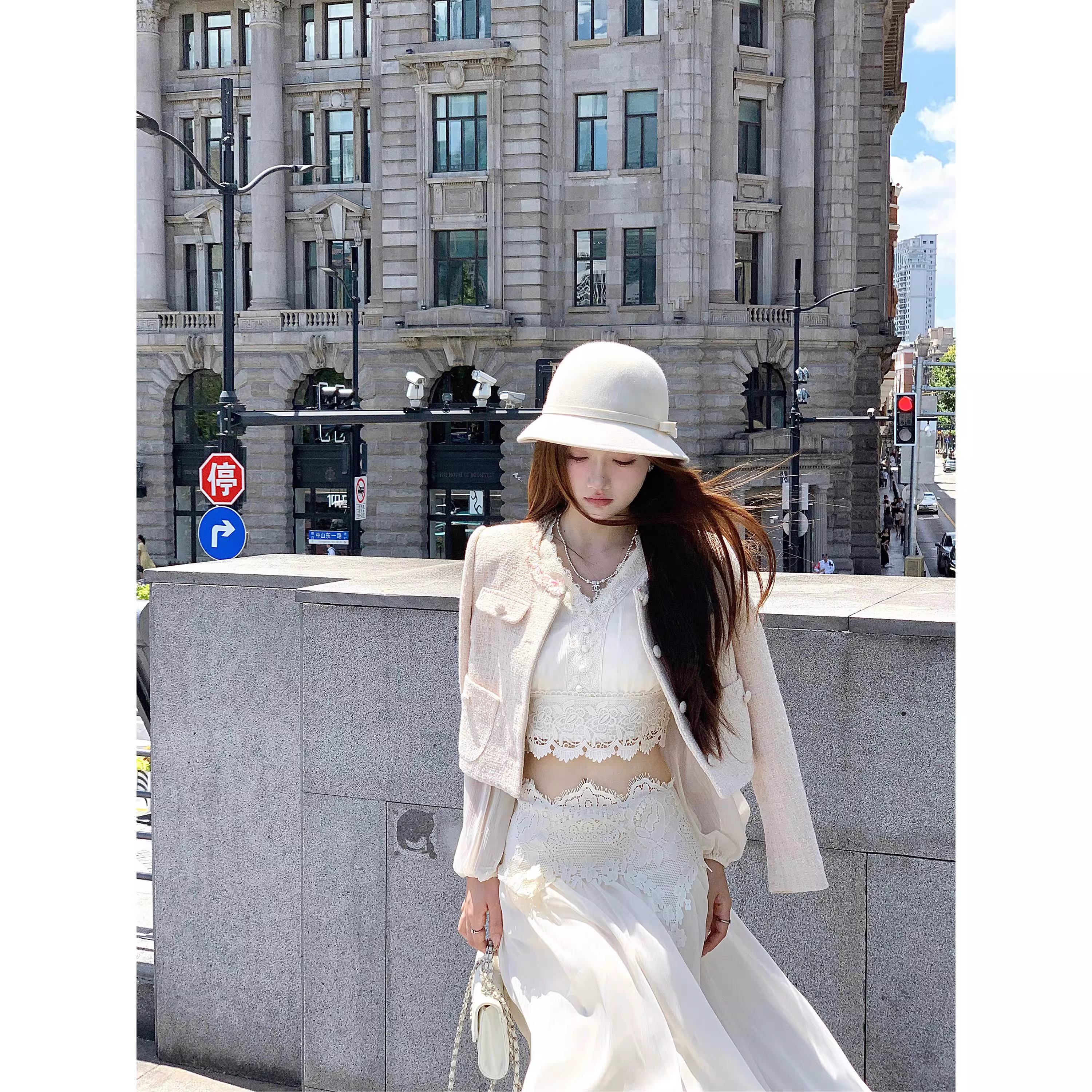 Exquisite lace top and long skirt set A152