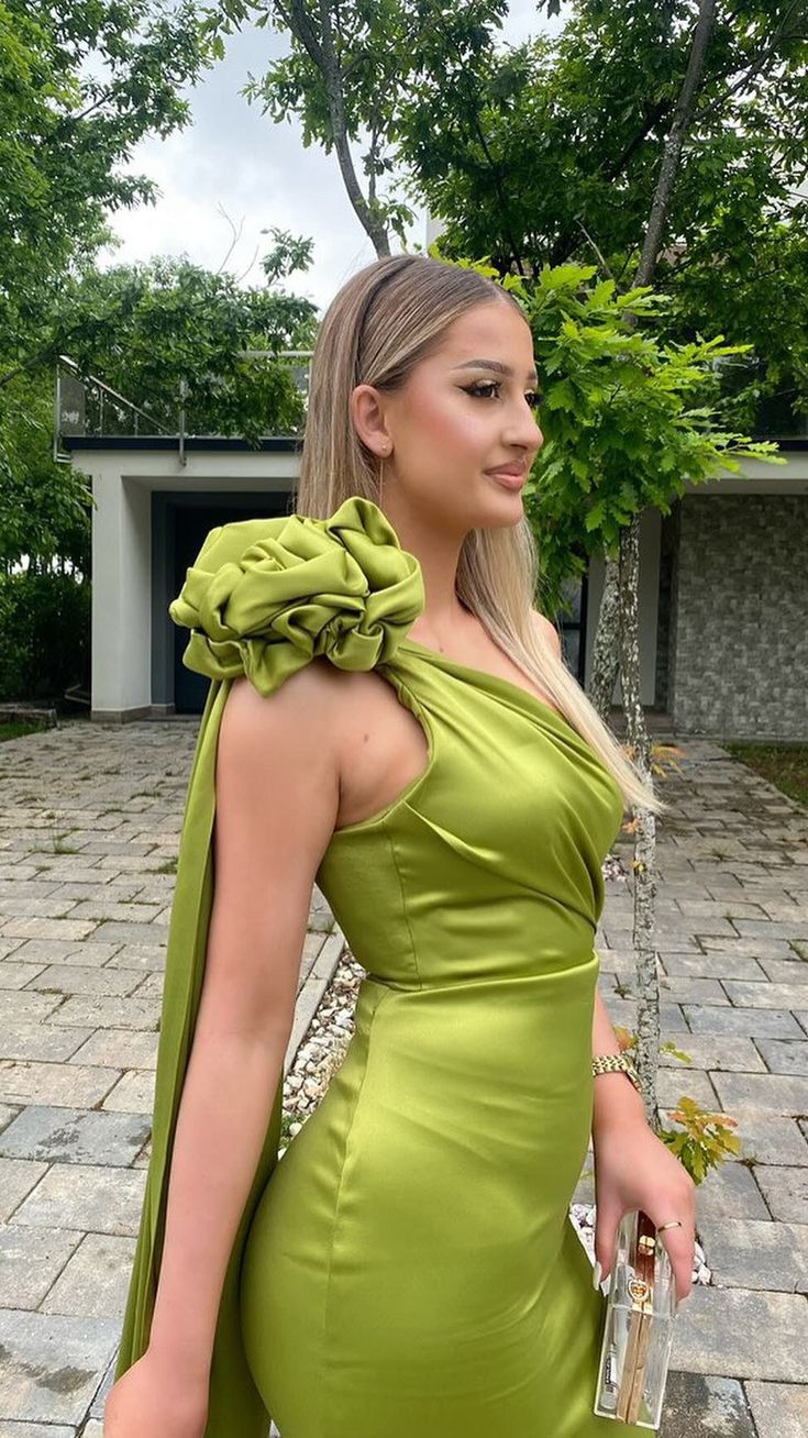 Chic Olive Green Satin Flowers Party Dress Sheath Long Prom Evening Gown