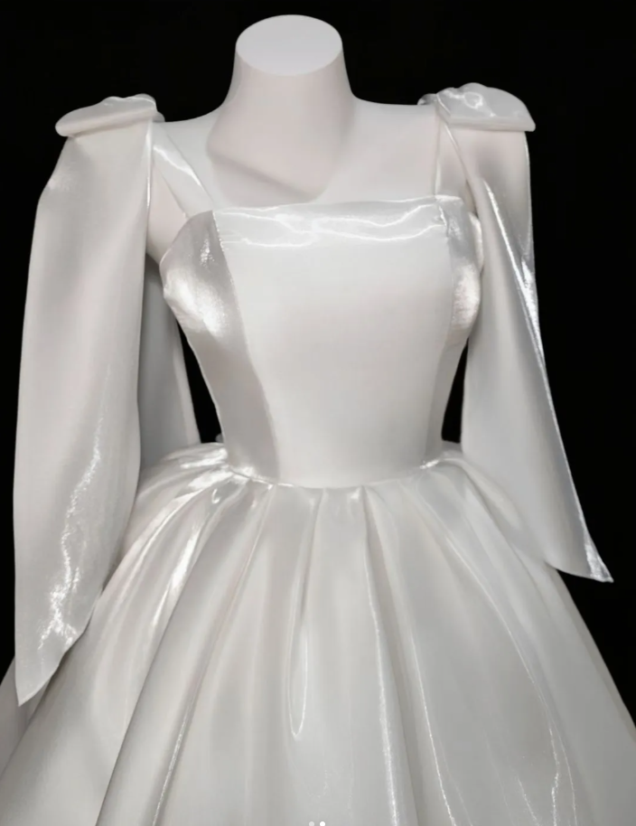 Classy White Spaghetti Straps Satin Pleated A Line Short Homecoming Dress Birthday Outfits