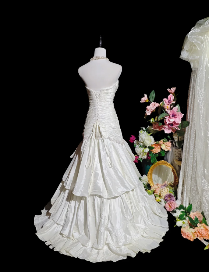 Elegant Strapless White Satin Beaded Pleated Layered Mermaid Long Prom Dress Birthday Party Dress