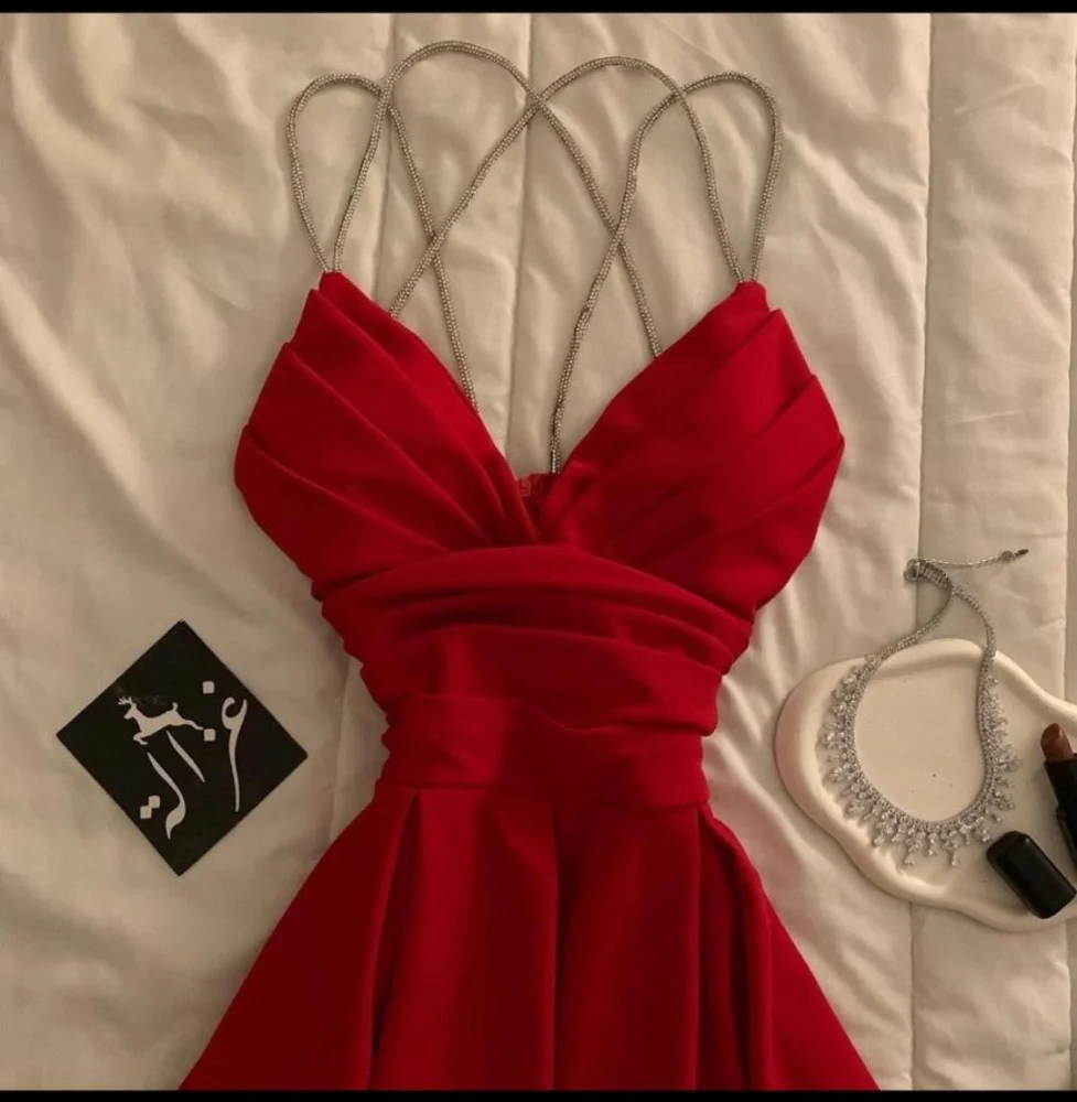 Gorgeous Red Satin Beaded V Neck Evening Dress A Line Party Evening Dress