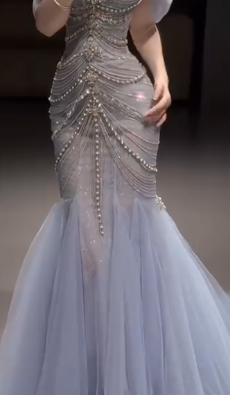 Elegant Mermaid Off The Shoulder Blue Tulle Prom Dresses