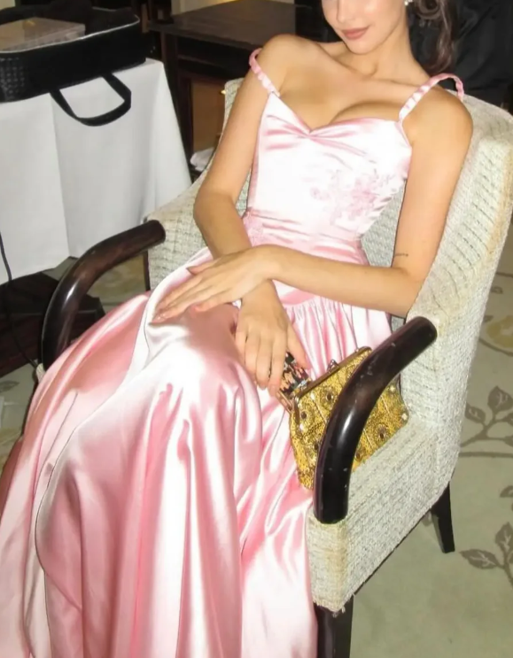 Elegant A Line Straps Pink Satin Long Length Prom Dresses Birthday Outfits