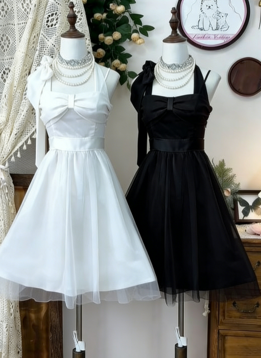 Pretty A Line Halter Satin Chiffon Short Homecoming Dress 16th Birthday Outfits