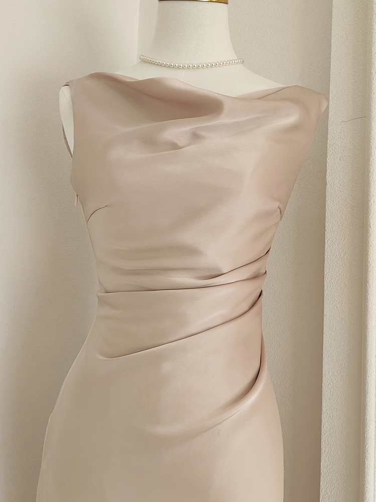 Sexy Sheath Boat Sleeveless Champagne Satin Party Dress Holiday Dresses