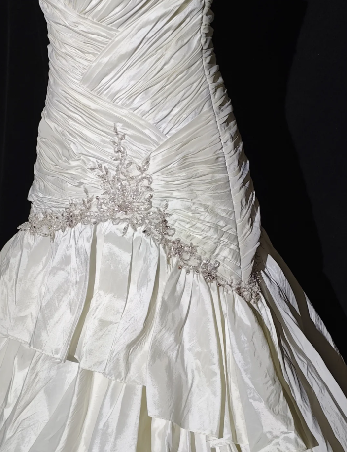 Elegant Strapless White Satin Beaded Pleated Layered Mermaid Long Prom Dress Birthday Party Dress
