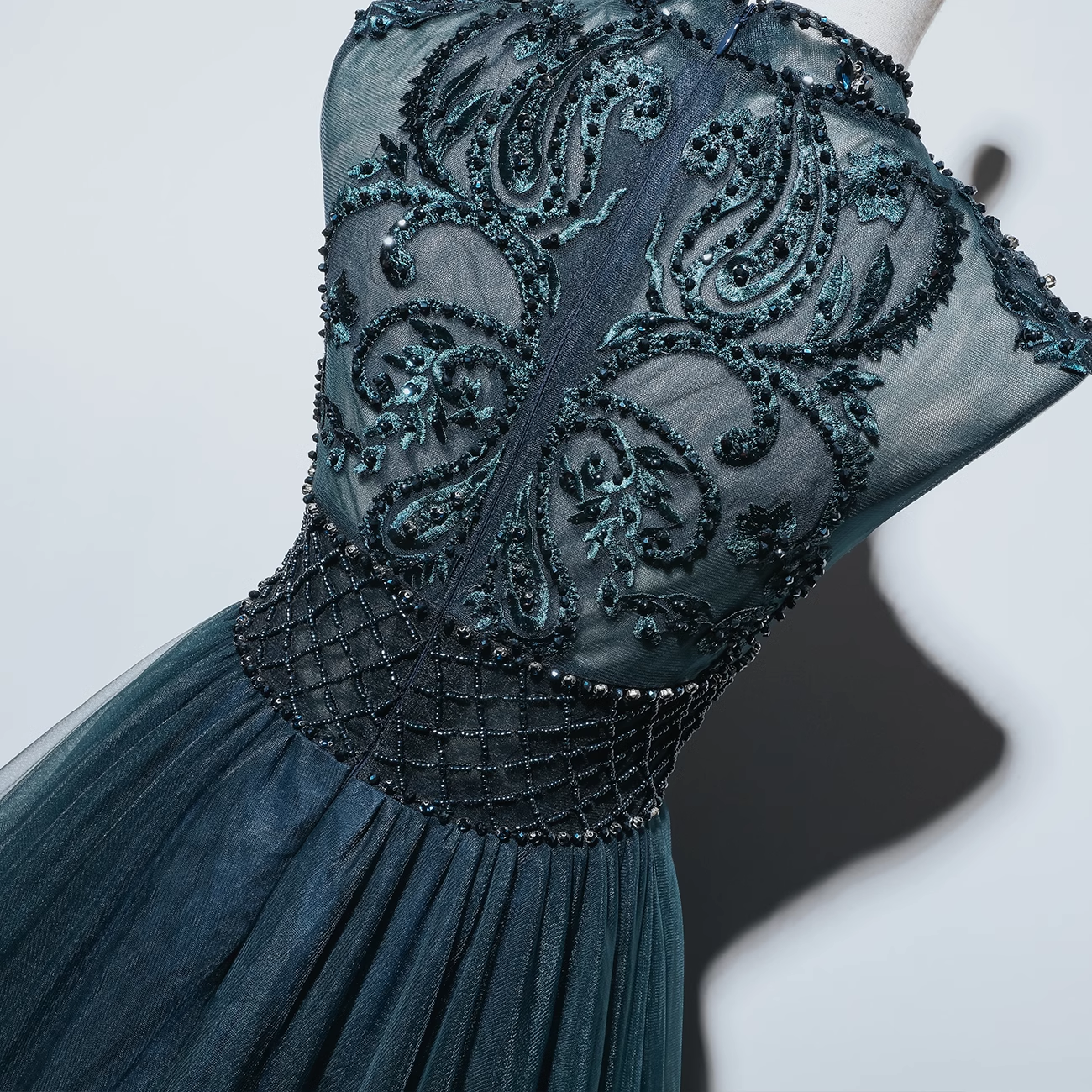 Sparkly A line High Neckline Floor Length Tulle Green Prom Dresses