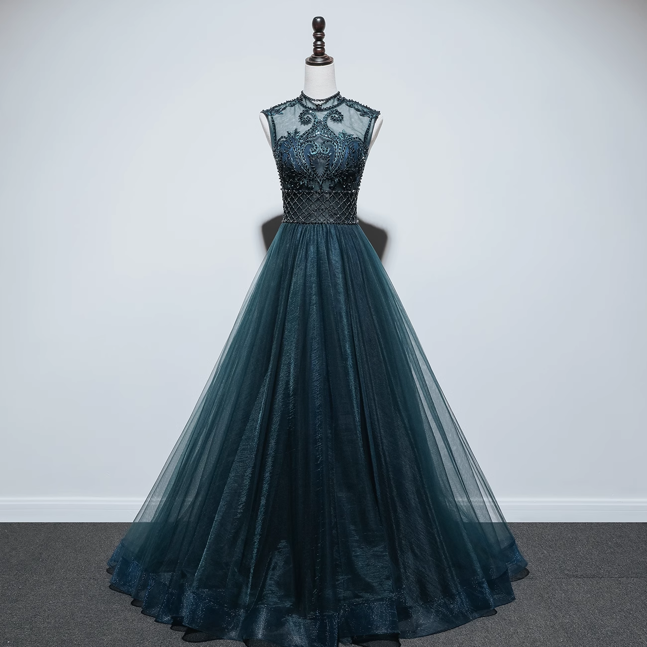 Sparkly A line High Neckline Floor Length Tulle Green Prom Dresses