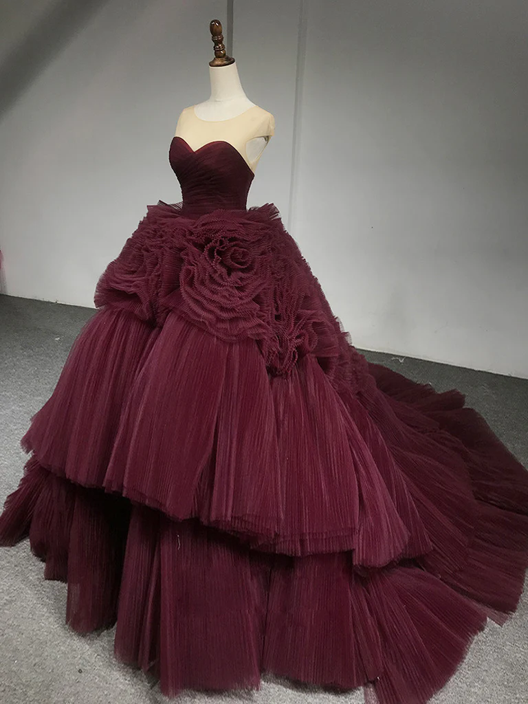Stunning Ball Gown Sweetheart Tulle Burgundy Sweet 16 Dresses