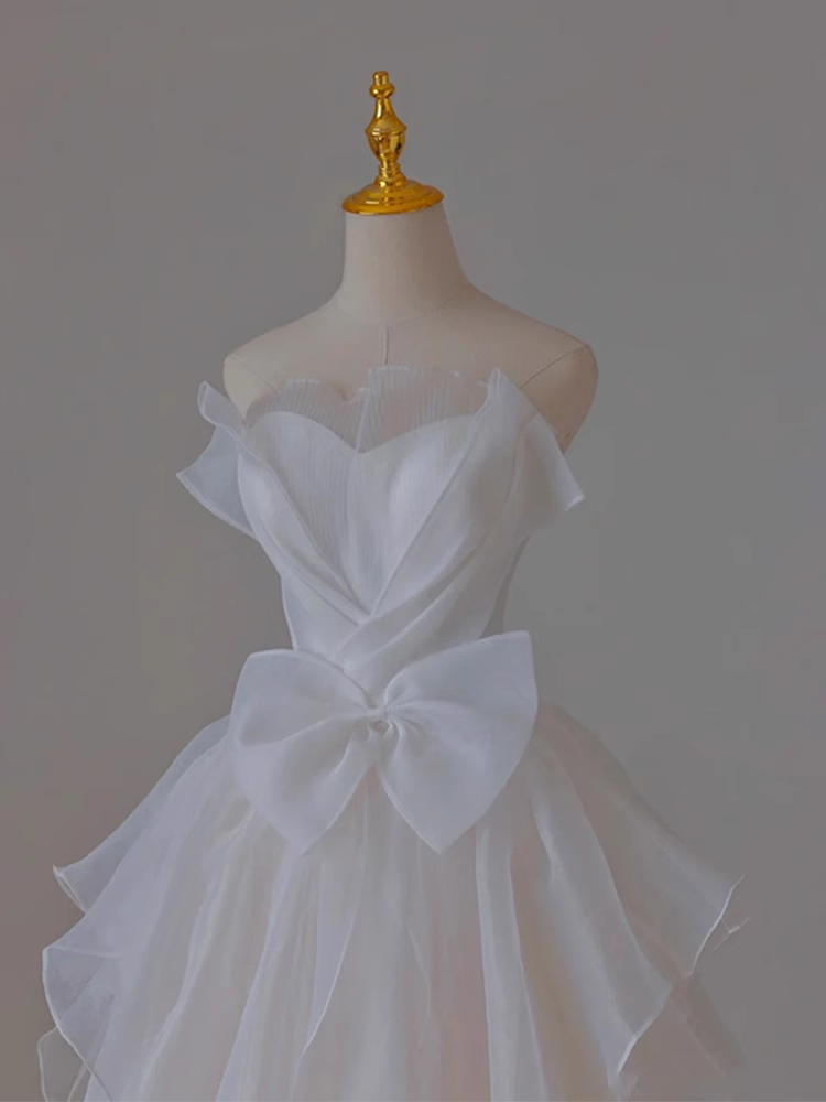 Vintage Ball Gown Short Sleeves White Long Wedding Dresses