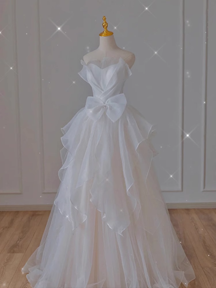 Vintage Ball Gown Short Sleeves White Long Wedding Dresses