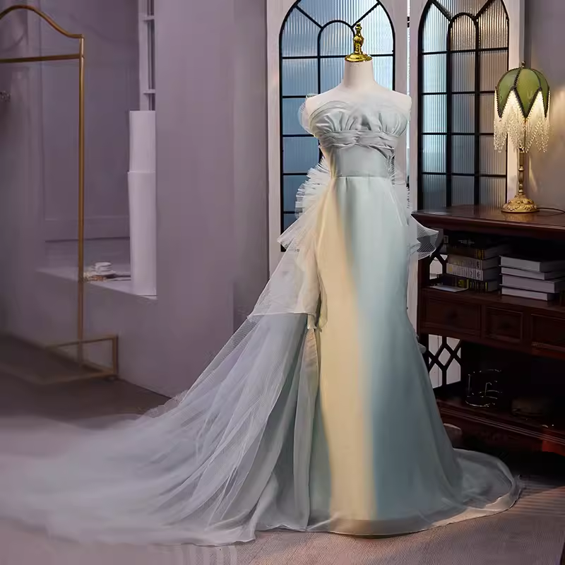 Vintage Mermaid Strapless Long Tulle Light Green Prom Dress