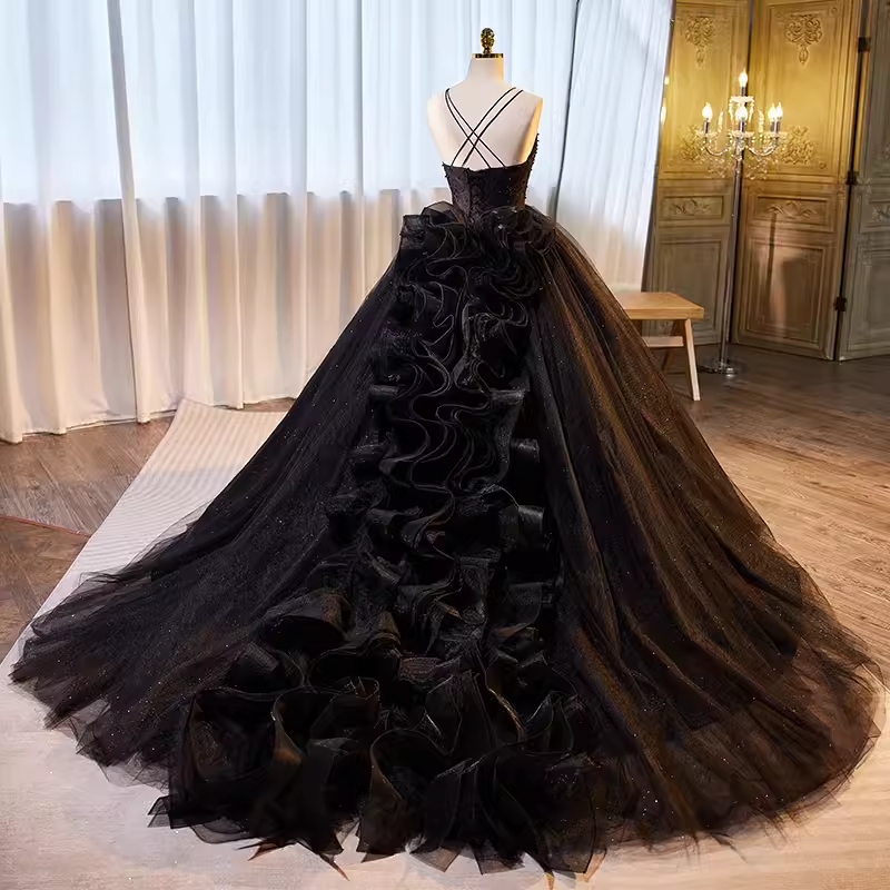 Vintage Ball Gown Straps Tulle Black Sweet 16 Dresses