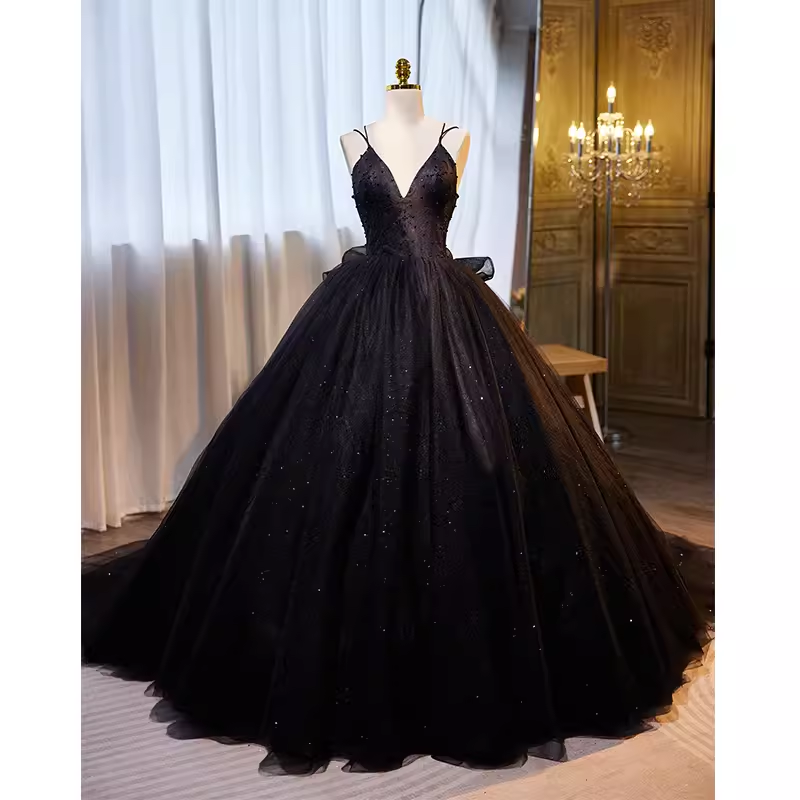 Vintage Ball Gown Straps Tulle Black Sweet 16 Dresses