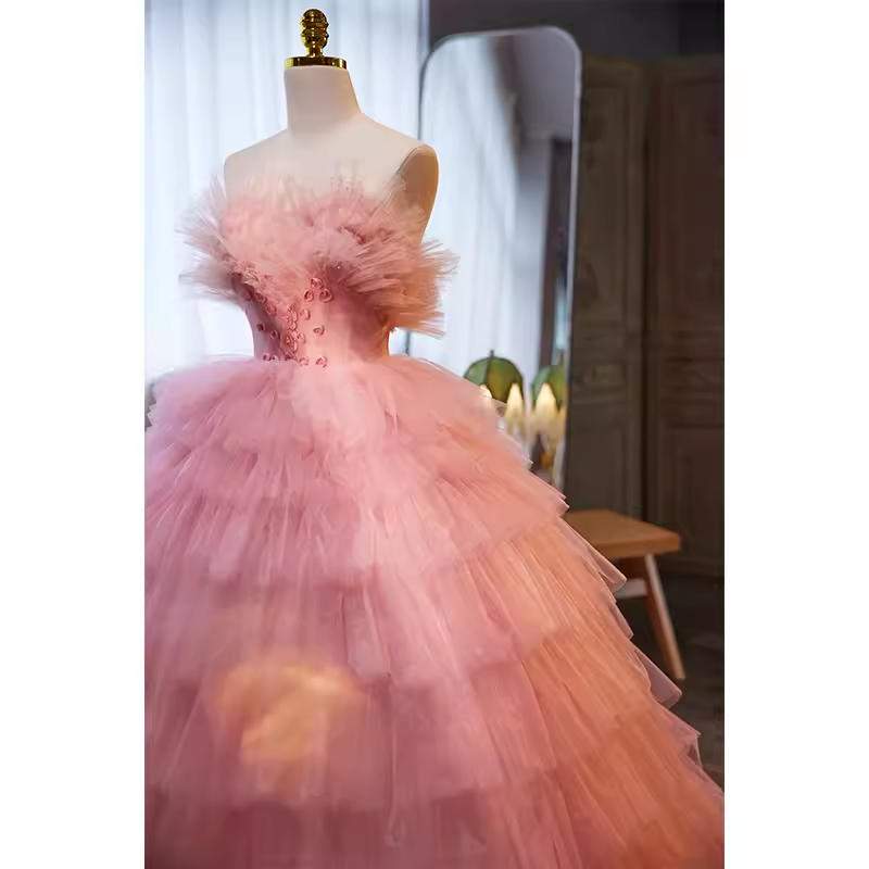 Vintage Ball Gown Strapless Tulle Ruffles Pink Sweet 16 Dresses