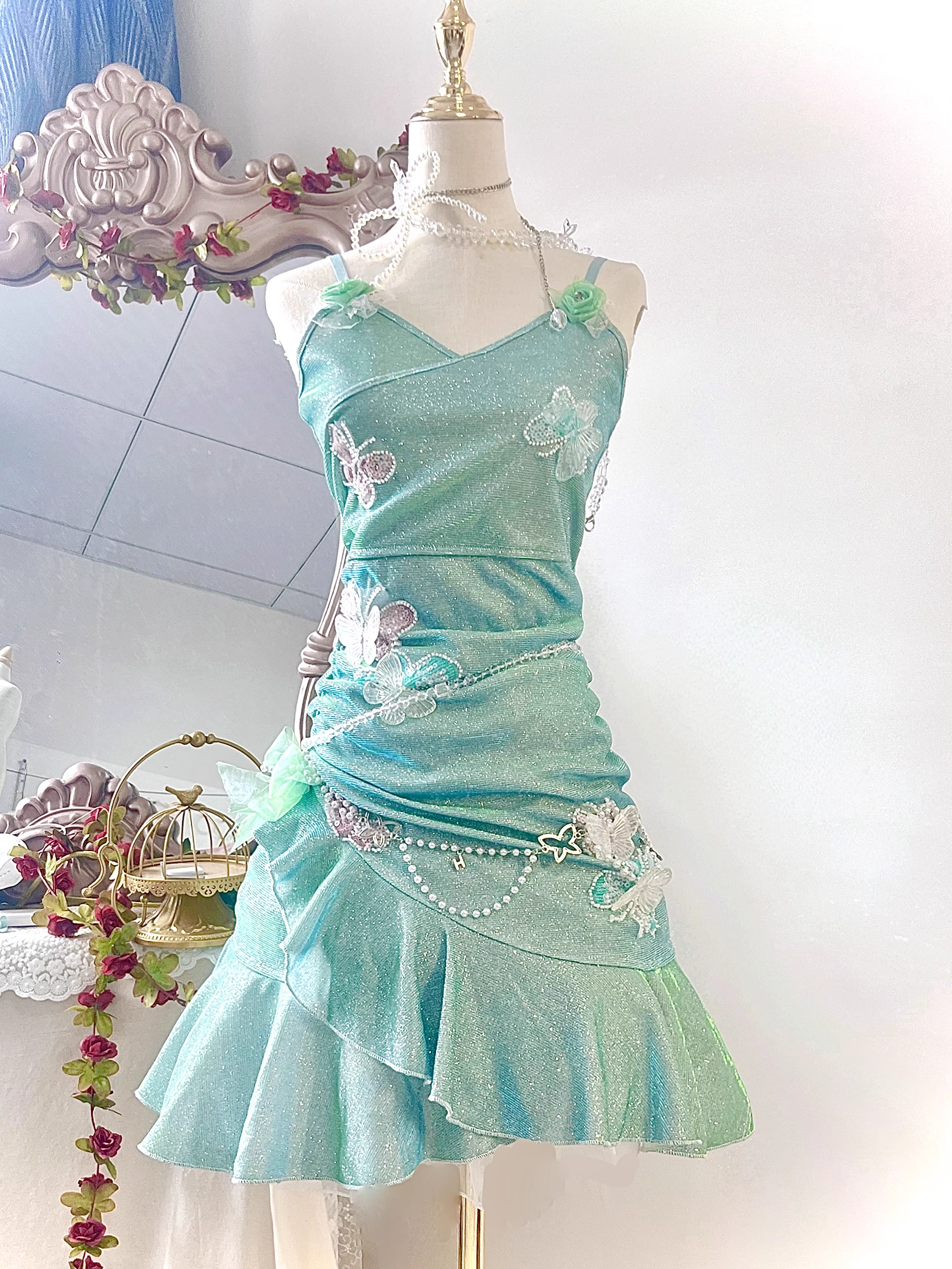 Classy Mini Green Spaghetti Straps Short Ruffle Birthday Dress 8th Grade Homecoming Dress