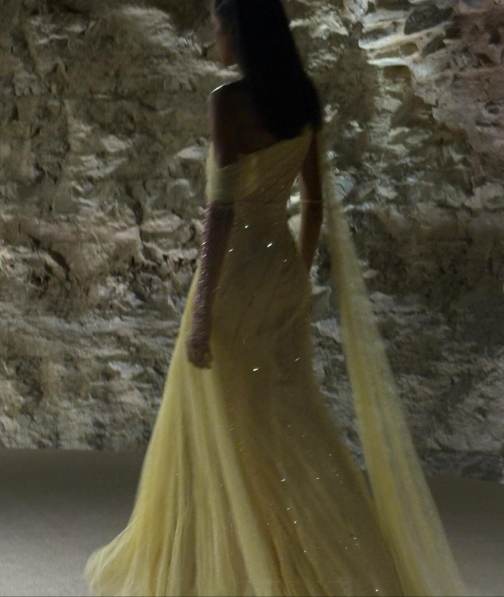 Pretty Tulle Pleated Sequin Mermaid Evening Dress Yellow Long Wedding Guest Dress