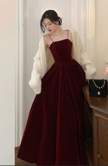 Simple A line Straps Pearls Burgundy Long Velvet Prom Dress