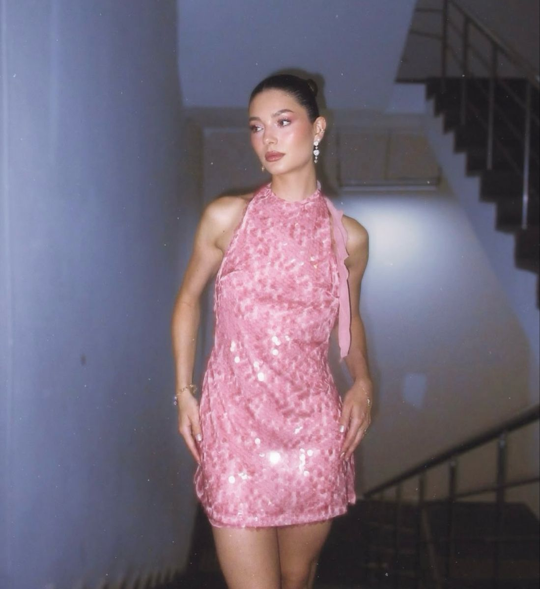 Elegant Pink Halter Sleeveless Sequin Short Party Dress Birthday Outfits