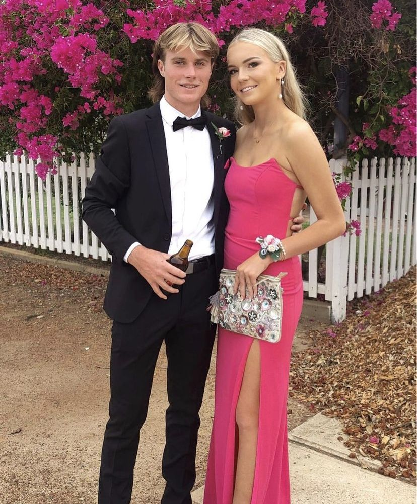 Sexy Sheath Prom Dress With High Slit Party Gown