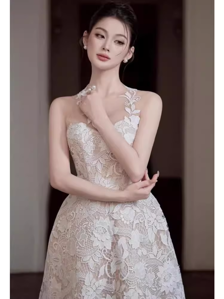 A Line Scoop Sleeveless Lace White Ankle Length Prom Dress