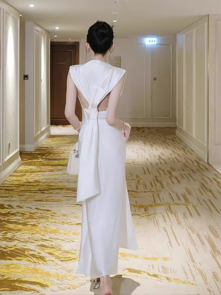 Sexy Mermaid Scoop Sleeveless White Long Prom Dress