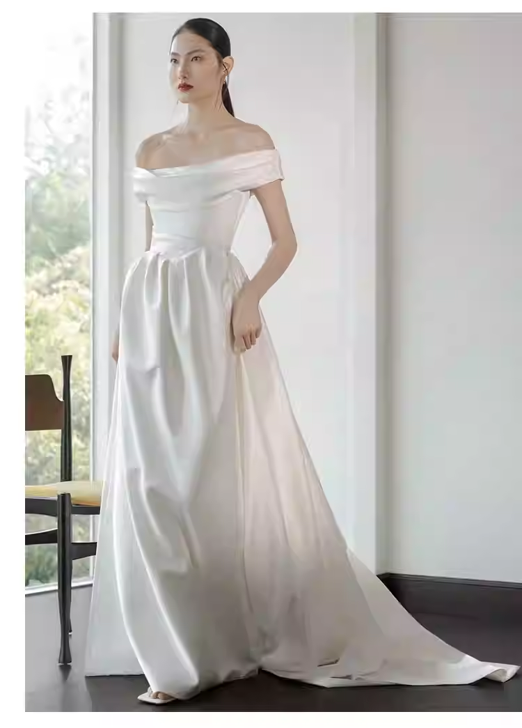 Vintage A line Off The Shoulder White Long Wedding Dresses