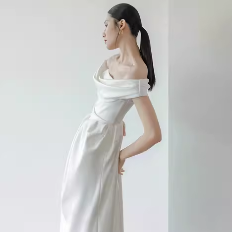 Vintage A line Off The Shoulder White Long Wedding Dresses