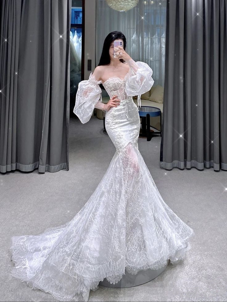 Fairytale Mermaid Strapless Lace White Wedding Dress With Sleeves