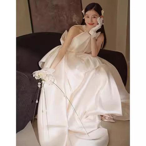 Vintage Ball Gown White Satin Wedding Dresses