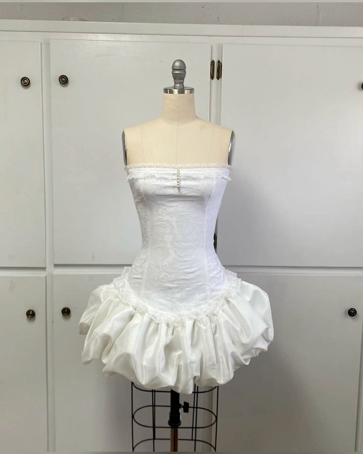 50s Vintage Sheath Strapless Lace Applique White Homecoming Dress Party Dress
