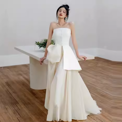 Vintage A Line Strapless Slit White Satin Wedding Dresses