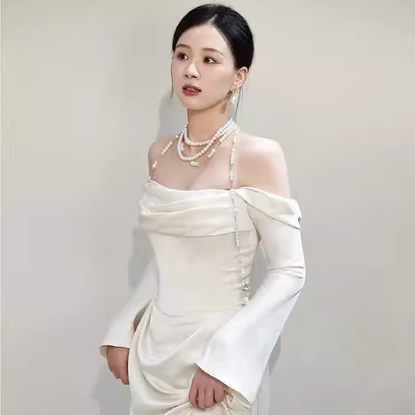 Simple Mermaid Off The Shoulder Long Sleeves White Satin Wedding Dresses