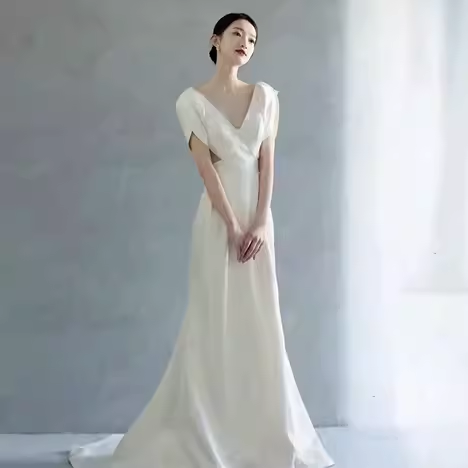 Simple Mermaid V neckline Short Sleeves White Satin Wedding Dresses