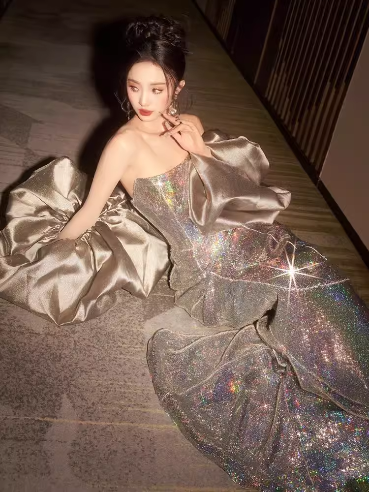 Sexy Mermaid Strapless Sequin Long Prom Dresses With Sleeves