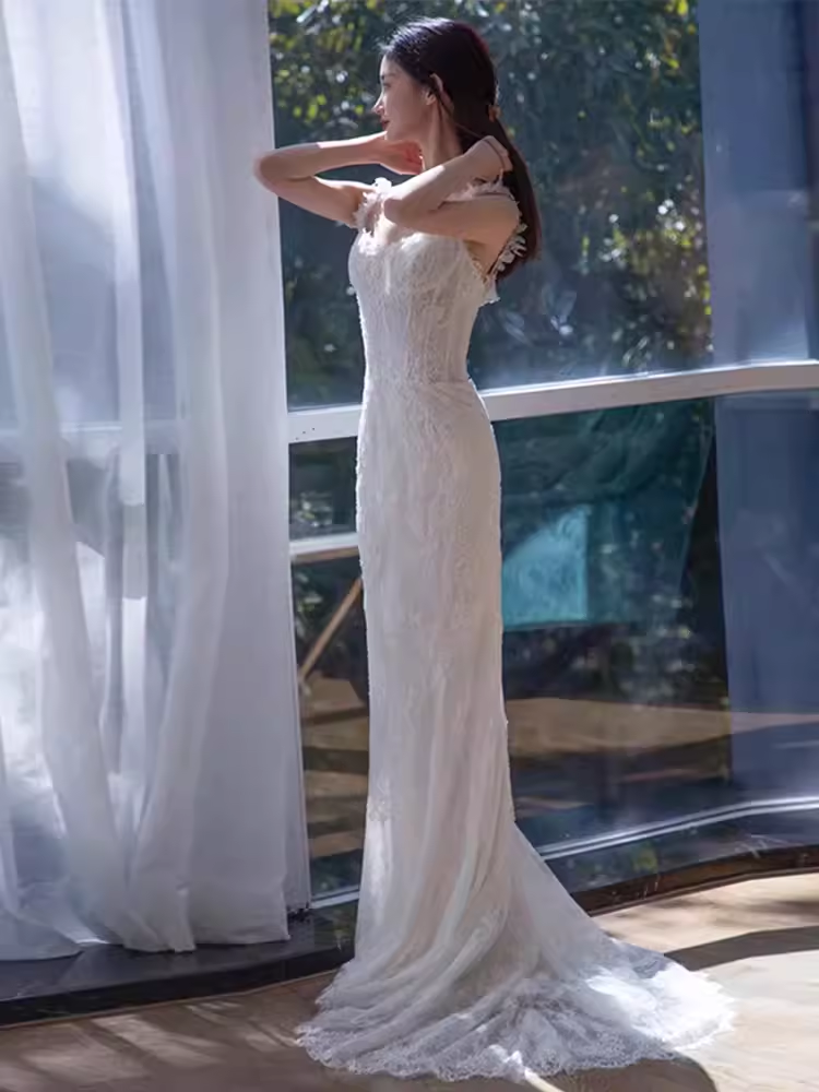 Vintage Mermaid Straps Lace White Wedding Dress Brides Dresses