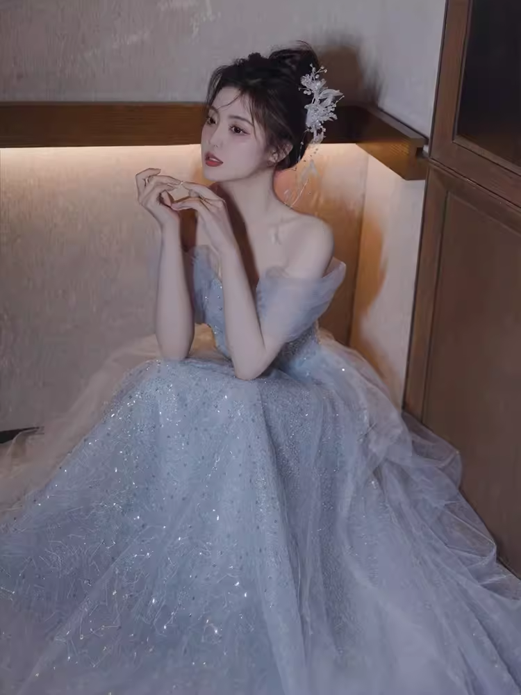 Sexy A line Off The Shoulder Tulle Gray Long Prom Dresses