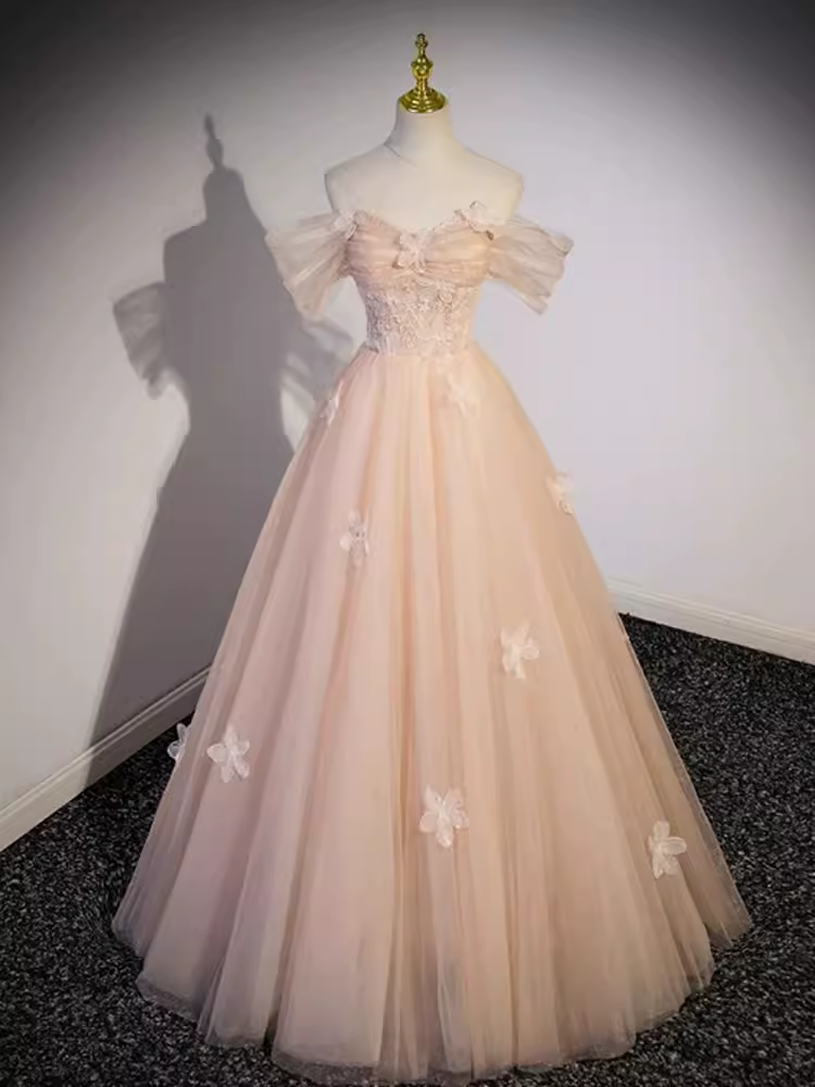 Pretty Ball Gown Off The Shoulder Tulle Lace Long Prom Dresses