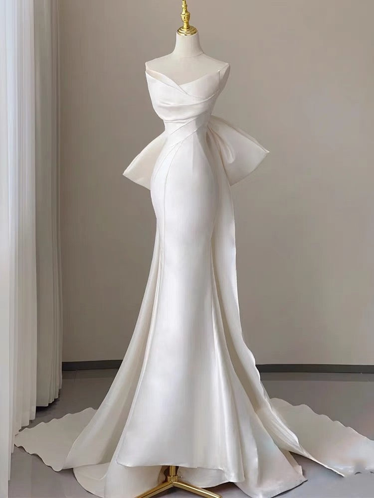 Sexy Mermaid Sweetheart Satin Long Wedding Dresses With Bow