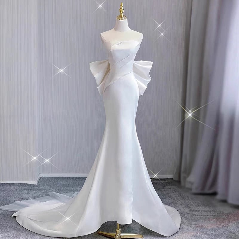 Timeless Mermaid Strapless Long Satin White Wedding Dresses With Bow