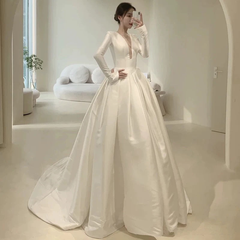 Unique A line V Neckline Long Sleeves Satin White Wedding Dresses