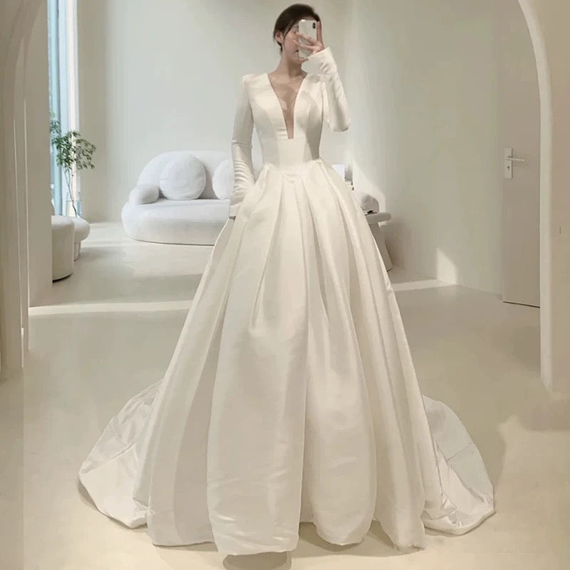 Unique A line V Neckline Long Sleeves Satin White Wedding Dresses
