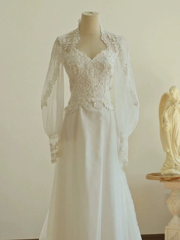 Chic A line Sweetheart Lace Long Sleeves White Wedding Dresses
