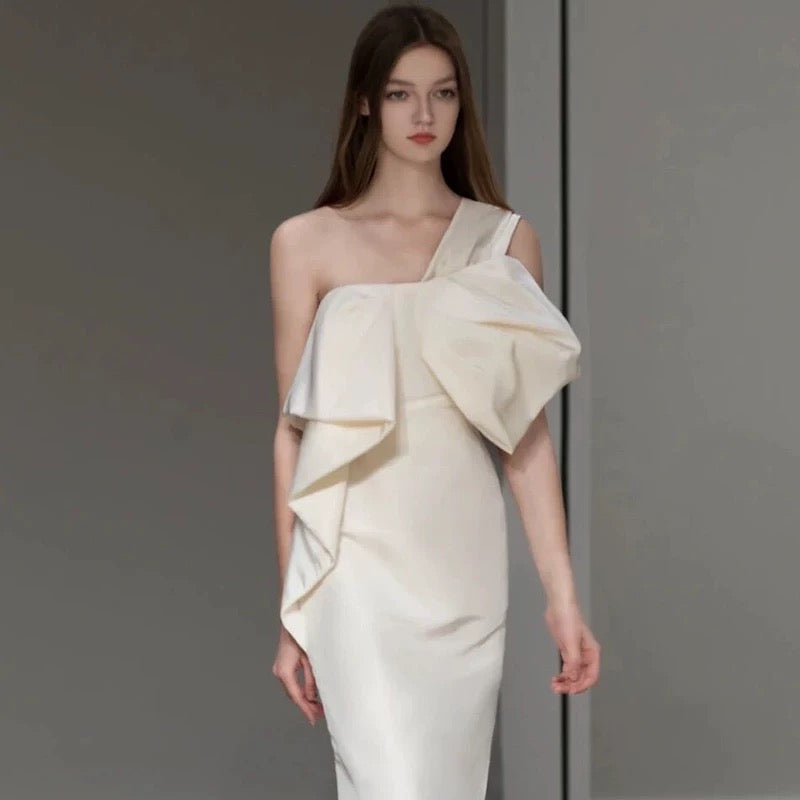 Sexy Sheath One Shoulder Satin Long White Wedding Dresses With Bow