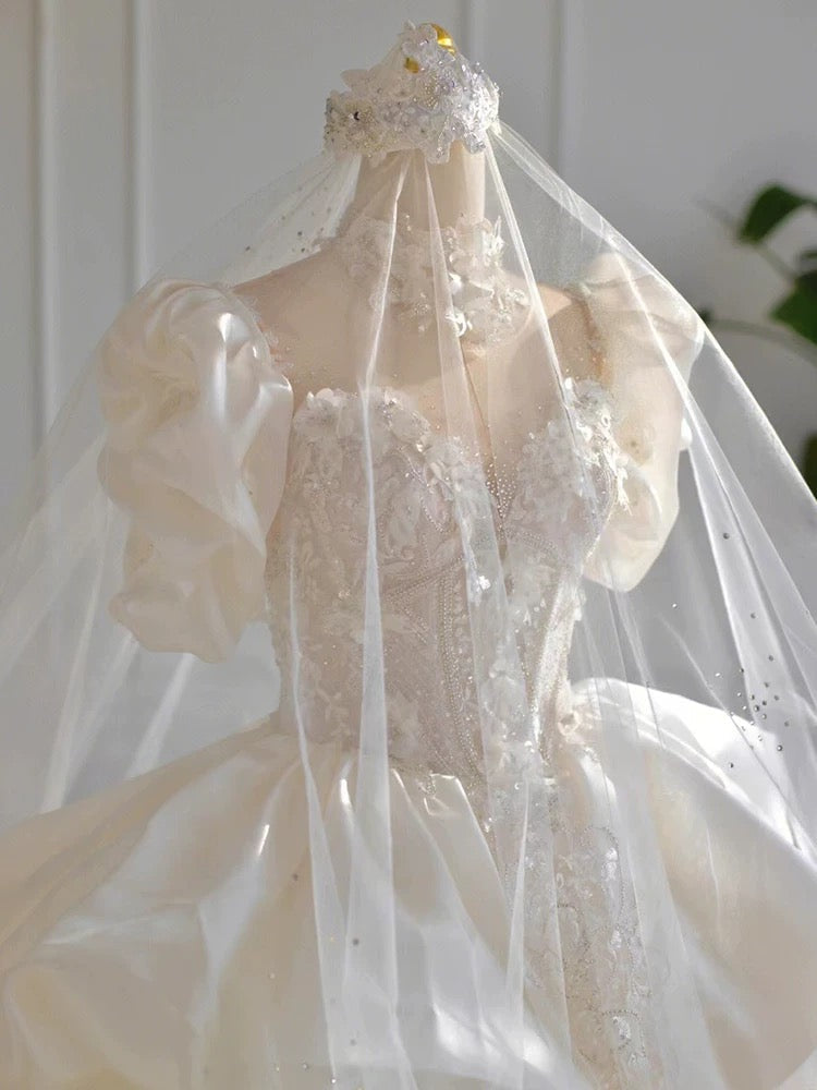 Dreamy Ball Gown High Neckline Short Sleeves White Lace Wedding Dresses With Beads