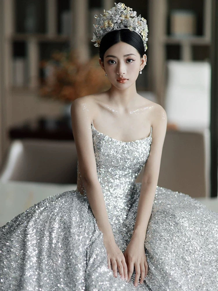 Dreamy Ball Gown Sweetheart Sequin Silver Long Wedding Dresses With Beads