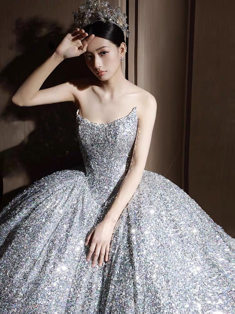 Dreamy Ball Gown Sweetheart Sequin Silver Long Wedding Dresses With Beads