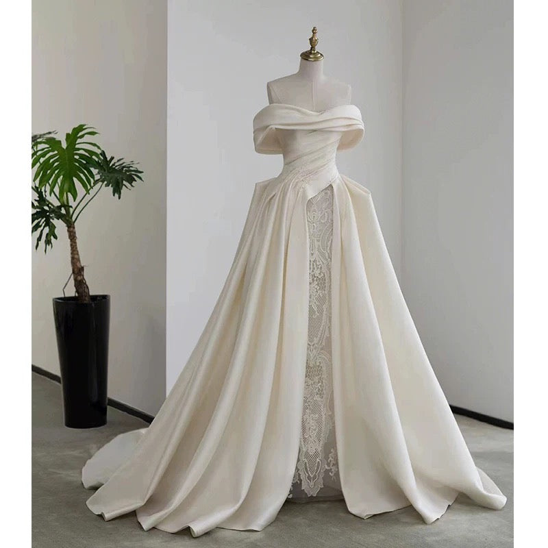 Timeless Ball Gown Off The Shoulder Satin Long White Wedding Dresses With Lace