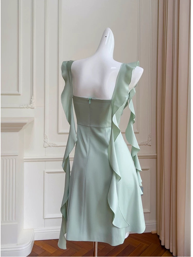 Cute A line Spaghetti Straps Sage Green Short Homecoming Dresses Party Cocktail Dress With Ruffles