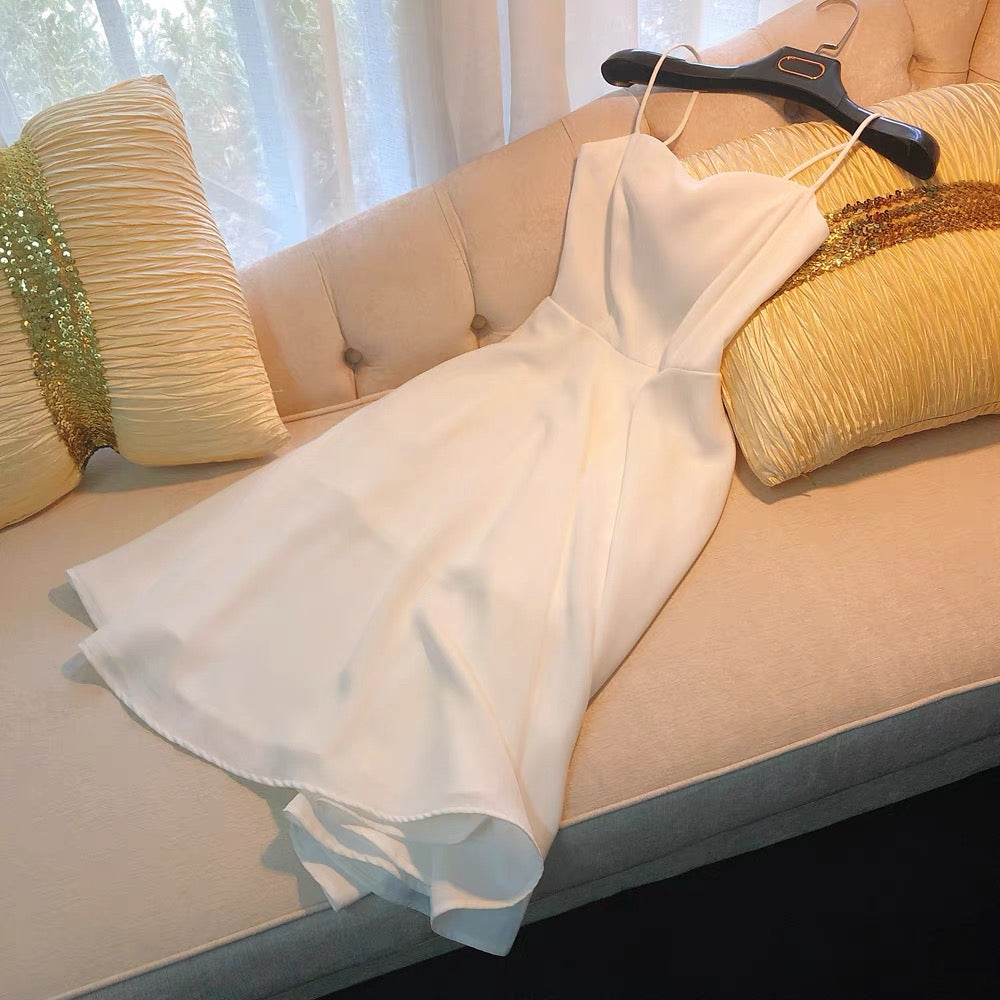 Simple A line Spaghetti Straps White Knee Length Homecoming Dress Birthday Dresses